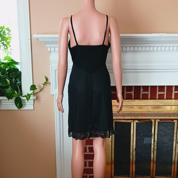 Vanity Fair Vintage Full Slip 32 S Black Lace Bodice & Hem V Neck Made in USA - Picture 8 of 10